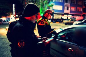 Isparta Emniyetinden Gece Trafik ve Asayiş Uygulaması: 30 Sürücüye Ceza Kesildi SaveClip.App 490224876 17901759747160537 6400391856407237684 n
