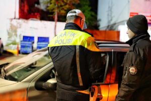 Isparta Emniyetinden Gece Trafik ve Asayiş Uygulaması: 30 Sürücüye Ceza Kesildi SaveClip.App 491417261 17901759792160537 5237687677829675994 n