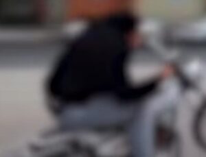 Isparta’da Plakasız Motosikletle Akrobatik Hareket Yapan Sürücüye 14.619 TL Ceza