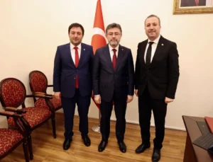 Isparta Üreticileri İçin Tarım Bakanı Yumaklı ile Görüşme Yapılacak 15 Nisan’da Buluşulacak