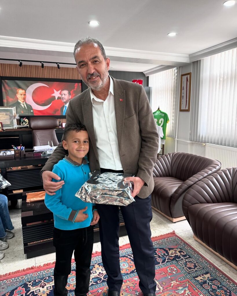 Atabey Belediyesi'nde de Başkanlık Koltuğu Geleceğin Teminatı Olan Çocuklara Devredildi a4