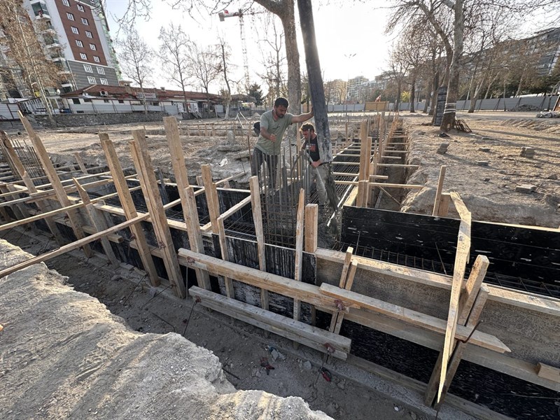 Isparta Gülistan Kapalı Pazar Alanı ile Modern ve Konforlu Alışveriş Dönemi Başlıyor pazar 3