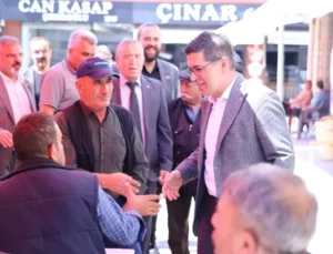 CHP Yalvaç’ta Çıkarma Yaparak Vatandaşlarla Bir Araya Geldi