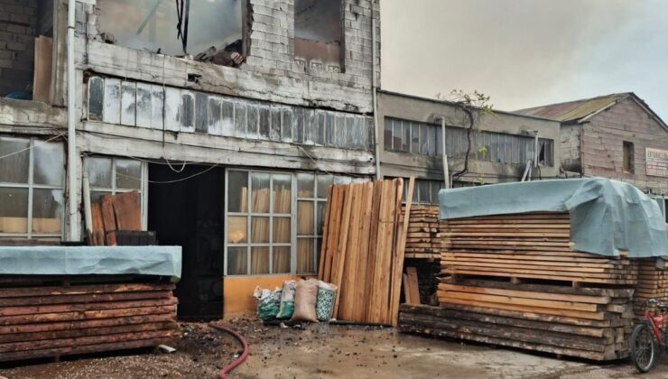 Yeni Sanayi Sitesi’nde Kereste Dükkanında Yangın Paniği
