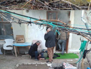 Isparta Deregümüde Yangın Paniği: Yaşlı Adam Evi Yaktı