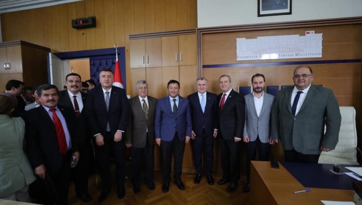 AK Parti Isparta Heyeti, Gençlik ve Spor Bakanlığı’nda Yatırım Taleplerini İletti