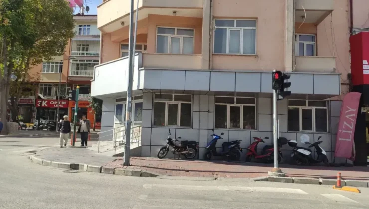 Isparta Belediyesi Depreme Dayanıksız Çarşı Karakolu’nun Yıkımına Başlıyor! Kentsel Dönüşüm Sinyalleri