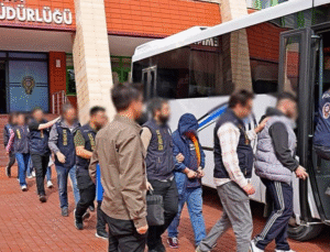 Isparta’da Sosyal Medya Üzerinden Dolandırıcılık Yapan Büyücülere ŞOK Operasyon