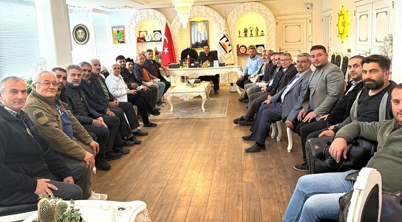 Yalvaç Muhtarlarından Başkan Kodal'a Birlik ve Destek Ziyareti SaveClip.App 491445044 18501438913002508 7133647459505631954 n