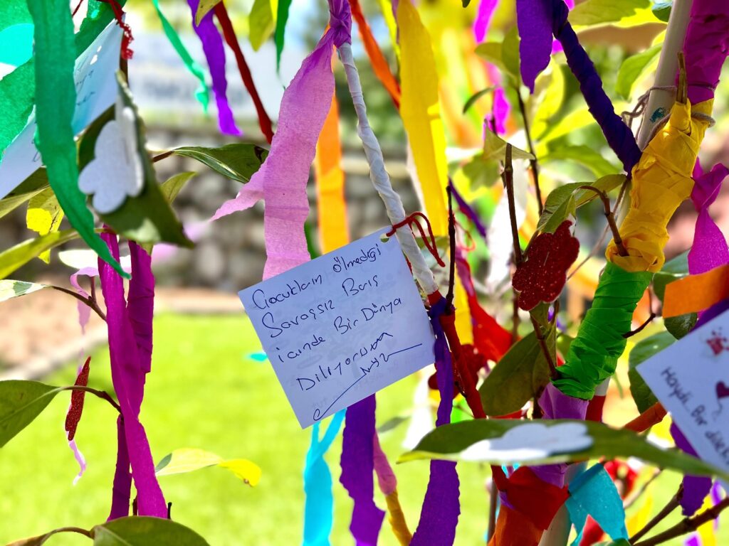 Eğirdir'de Hıdırellez Coşkusu: Miniklerden Renkli Gösteriler e3 1