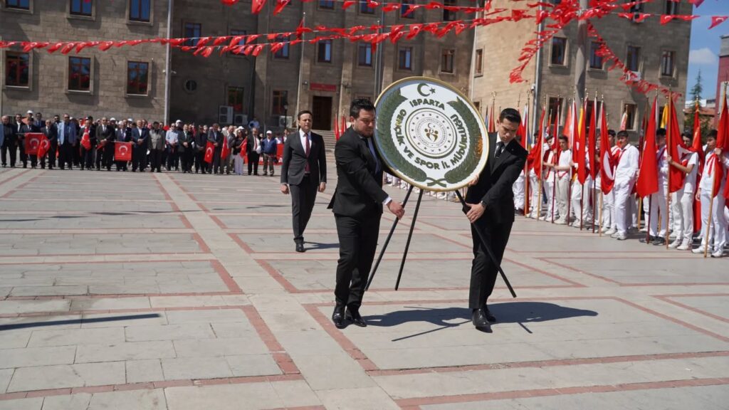 Geleceğin Teminatı Isparta Gençliği, Haftaya Coşkuyla Merhaba Dedi g12
