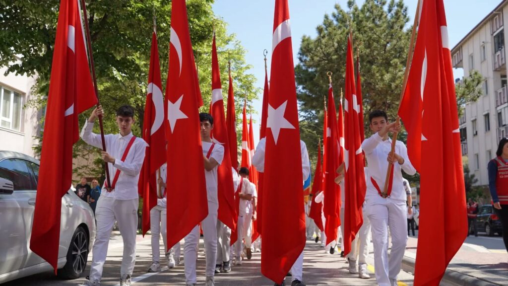 Geleceğin Teminatı Isparta Gençliği, Haftaya Coşkuyla Merhaba Dedi g9