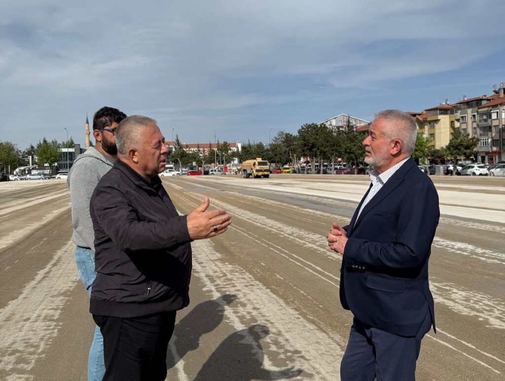 Başkan Başdeğirmen Festival Öncesi Çalışmaları Yerinde İnceledi i2 1