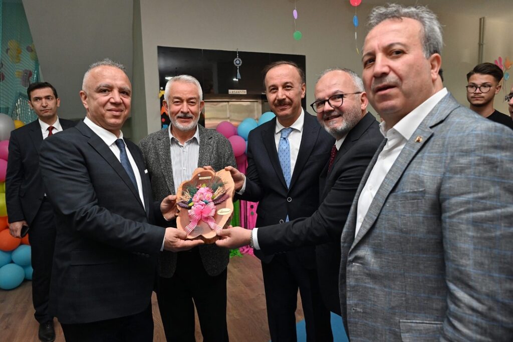 Isparta’nın Yeni Okul Öncesi Eğitim Merkezi Büyük İlgi Gördü k2 4