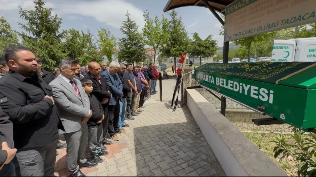 Ispartalı Mustafa'nın Bağışlanan Organları Antalya ve Konya'ya Nakledildi o3 1