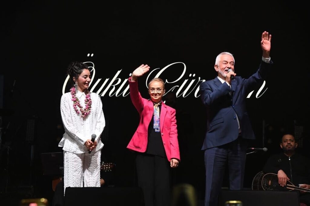 Festival Coşkusu Zirveye Çıktı: Öykü Gürman Ispartalılara Unutulmaz Bir Gece Yaşattı o7
