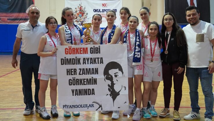 19 Mayıs Gençlik Kupası Basketbol Müsabakaları Sona Erdi! Şampiyonlar Belli Oldu