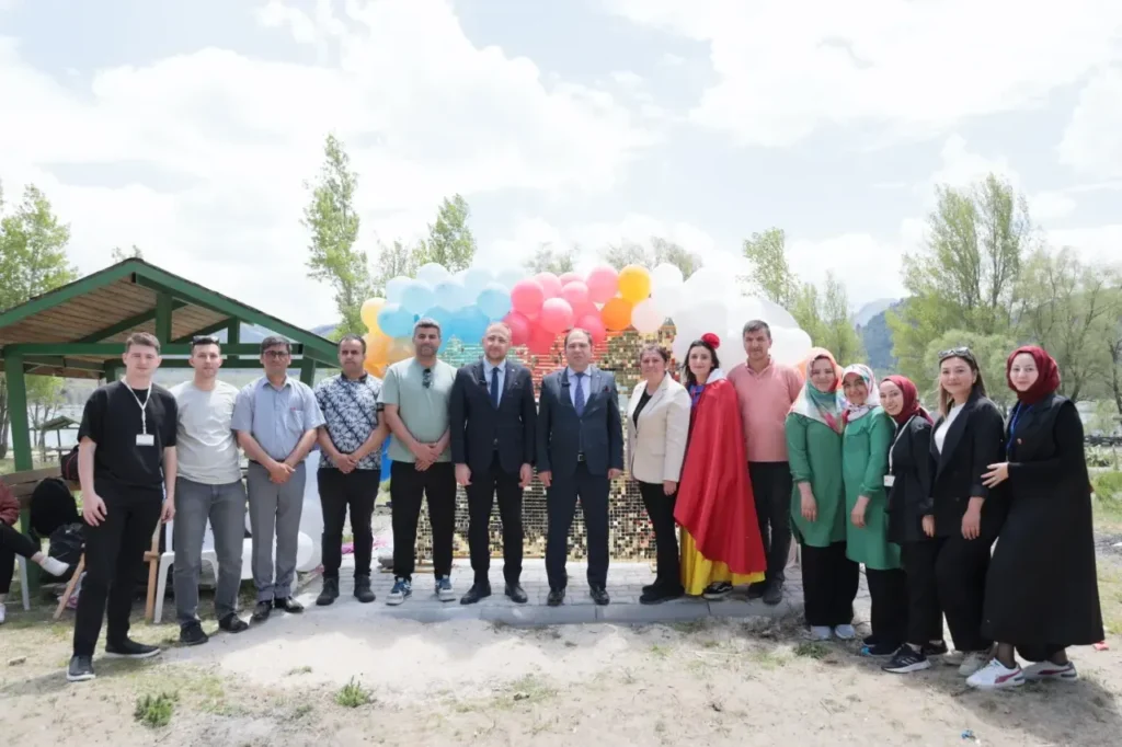 Süleyman Demirel Üniversitesi Öğrencilerinden Engelsiz Yaşam İçin Örnek Proje p1