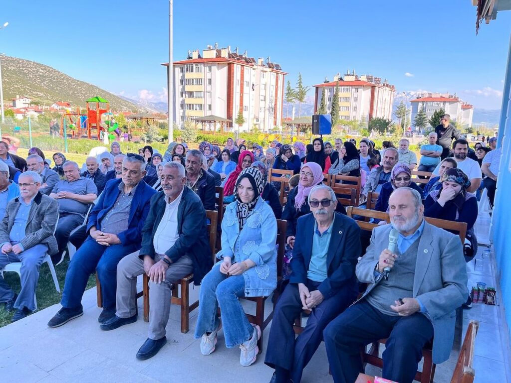 Atabey Belediye Başkanı Serdar Pehlivan Halkla Buluştu Vatandaş Soruyor, Başkan Cevaplıyor! Şeffaf Belediyecilik İlkesi p3