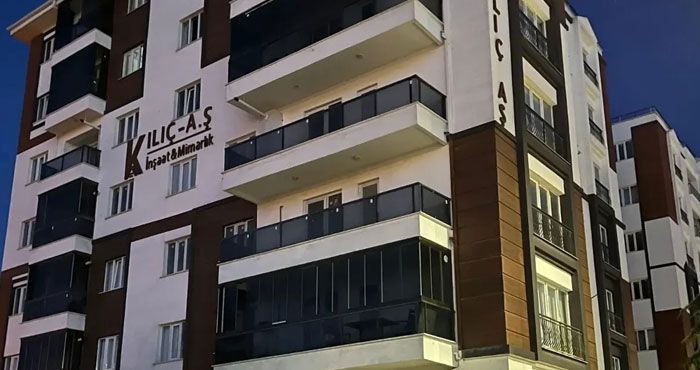 Isparta’da 48 Dairelik Binada Elektrik Yok: Vatandaşlar Zor Durumda