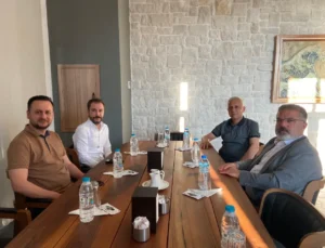 Isparta Siyasetinde Sürpriz Zirve: Dört İl Başkanı Aynı Masada Toplandı