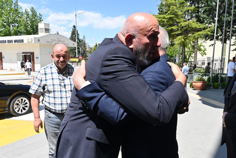 Şükrü Başkanımızı Türkiye’ye Örnek Gösteriyoruz b4