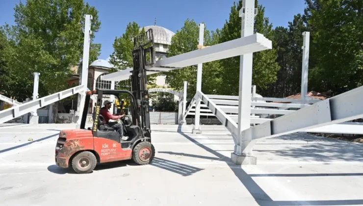 Isparta’da Yeni Kapalı Pazar ve Meydan Projesi Hızla Yükseliyor