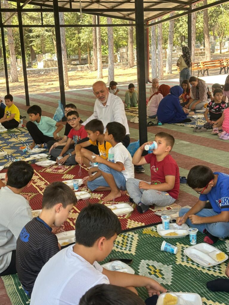 İl Müftüsü Muharrem Biçer’den Asrimezarlık Yaz Kur’an Kursuna Ziyaret m4