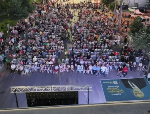 Isparta’da Yaz Sinema Keyfi Fatih Mahallesi’nde Yaşandı