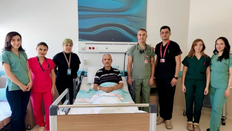 Isparta Şehir Hastanesi’nde kapalı yöntemle yapılan aort anevrizması ameliyatı başarıyla sonuçlandı