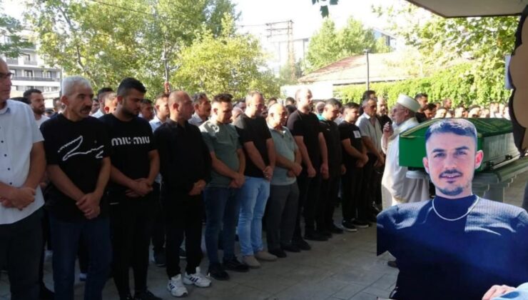 Isparta’da Trafik Kazasında Hayatını Kaybeden Genç Güvenlik Görevlisi Bilal Gençer Gözyaşlarıyla Defnedildi