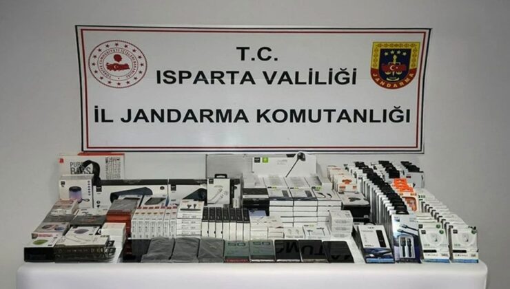 Isparta’da Jandarmadan Kaçakçılığa Darbe: Sahte İçki, Tarihi Eser ve Kaçak Elektronikler Ele Geçirildi