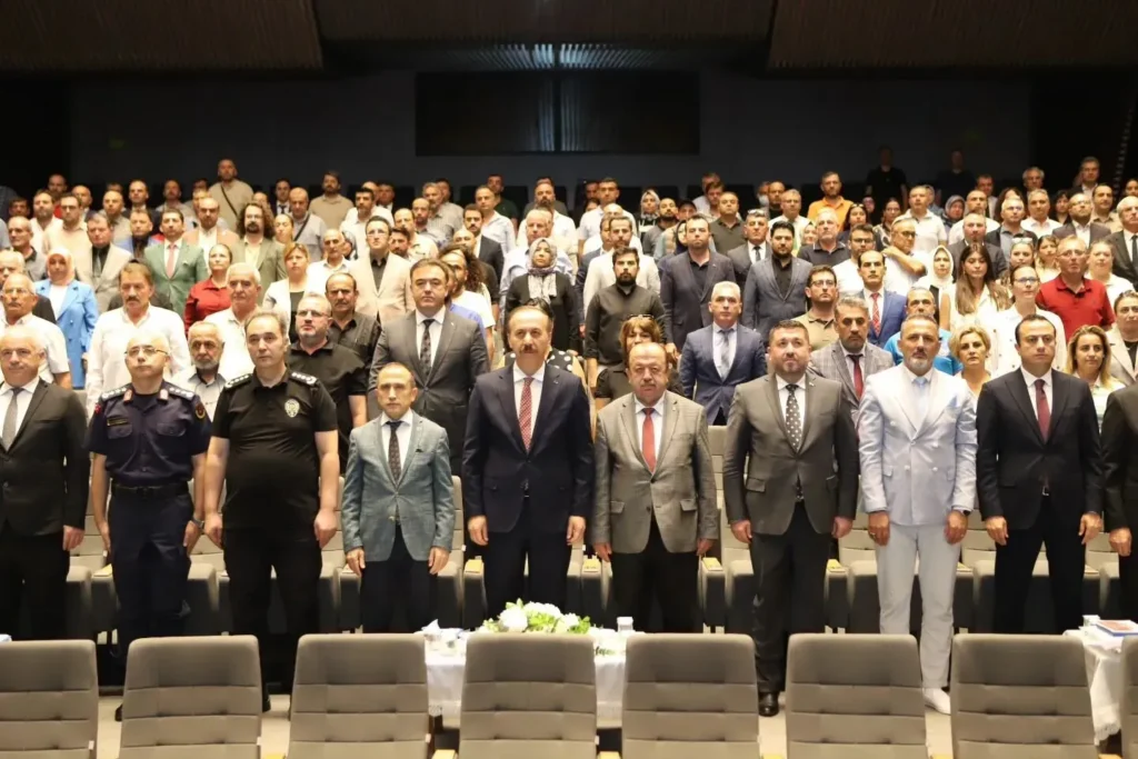 Vali Erin’den Sahipsiz Köpekler İçin Kararlı Tedbirler: “Başıboş dolaşsınlar” Anlayışını Reddediyoruz asayis2