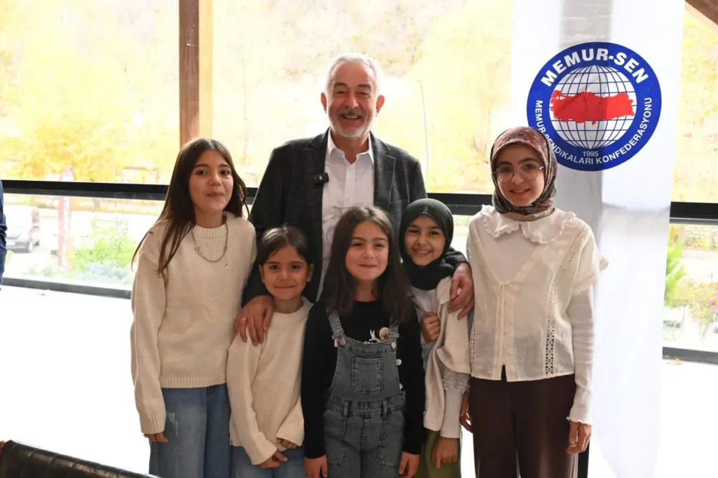 Başkan Başdeğirmen, Diyanet-Sen ailesiyle buluştu di1