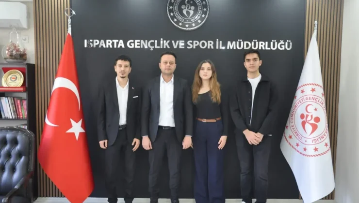 Teknofest’in genç yeteneklerinden İl Müdürüne anlamlı ziyaret