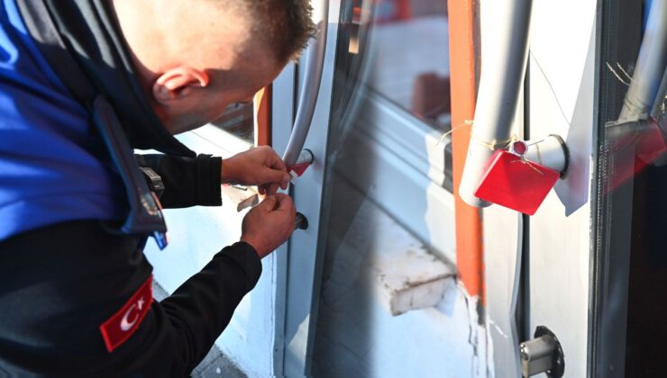 Isparta’da O Dönerciye Baskın: İhbarlar Üzerine Gidildi, Kapısına Mühür Vuruldu