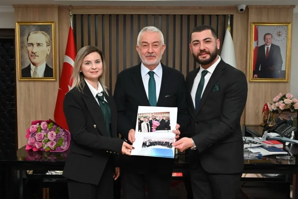 Osman Balcı’dan Başkan Başdeğirmen’e Ziyaret: “Berberler ve Kuaförler Odasını Sosyal Bir Oda Yapmak İstiyoruz” bbb