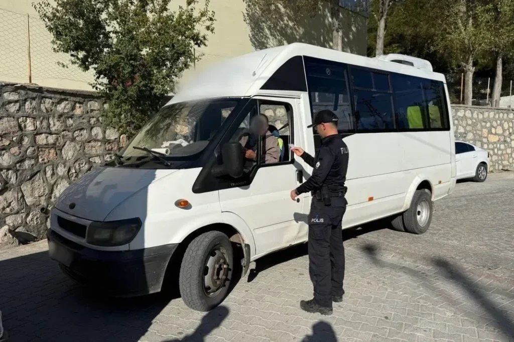 Isparta’da Okul Çevrelerinde Geniş Kapsamlı Asayiş Denetimi denetim 2