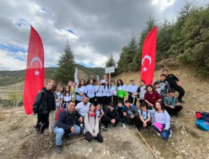 SDÜ’lü Öğrencilerden Orman Yangınlarına Karşı Farkındalık Projesi