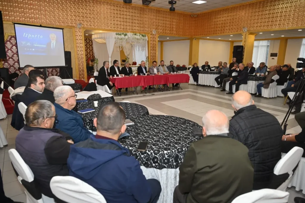 Başkan Başdeğirmen: “Amacımız daha güvenli ve konforlu yapılara ulaşmak” t4