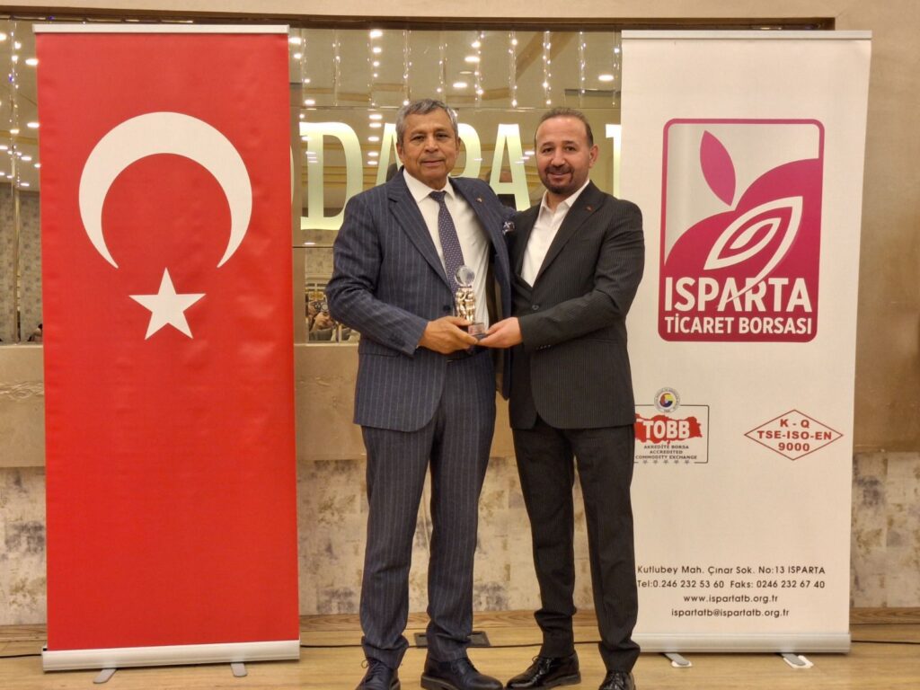 Isparta Ticaret Borsası üyeleriyle buluştu; üyeler ile olan ilişkiler güçlendi u3 1