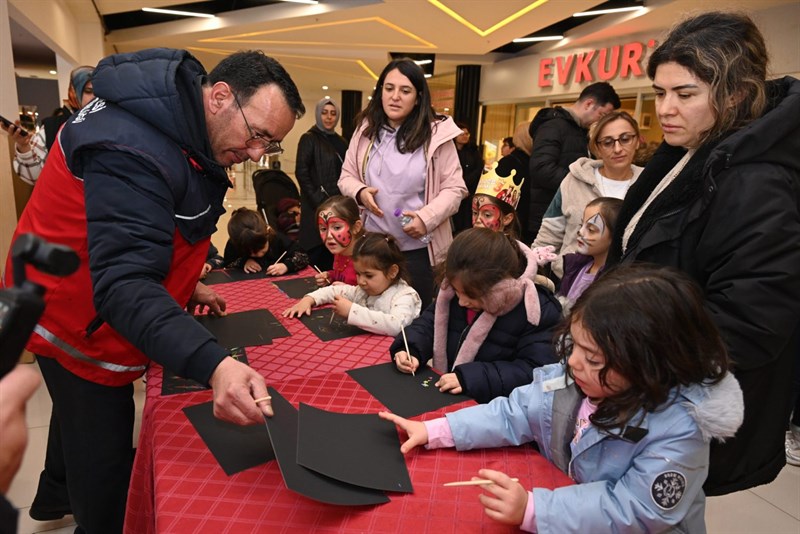 Ispartalı Minikler Sanatla Buluşuyor: 1 Şubat’a Kadar Sürecek Büyük Şenlik karne senlikleri 3