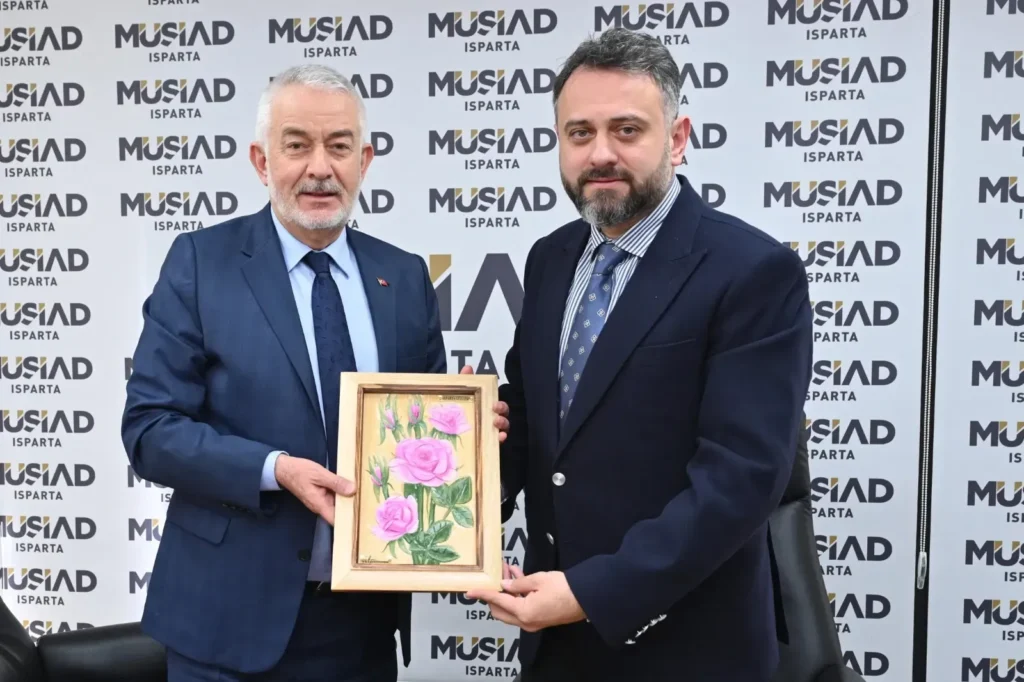 Şükrü Başdeğirmen MÜSİAD Yönetimiyle Buluştu: Hedef Güçlü Isparta Ekonomisi Baskan Basdegirmenden MUSIADa Ziyaret 4