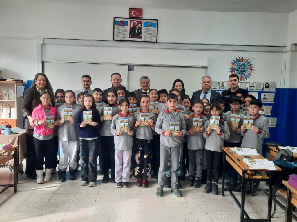 Kaymakam Seda Gür’den Nesiller Arası Köprü: Benim Memleketim Senirkent Benim Memleketim Senirkent