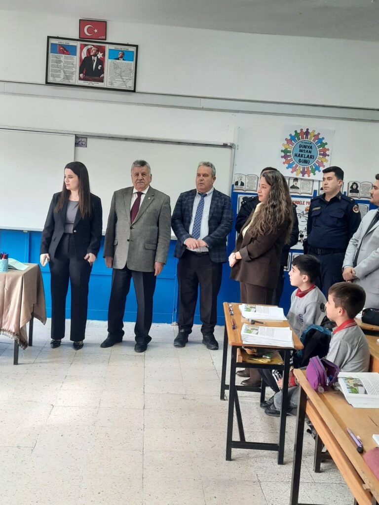 Kaymakam Seda Gür’den Nesiller Arası Köprü: Benim Memleketim Senirkent Benim Memleketim Senirkent 4