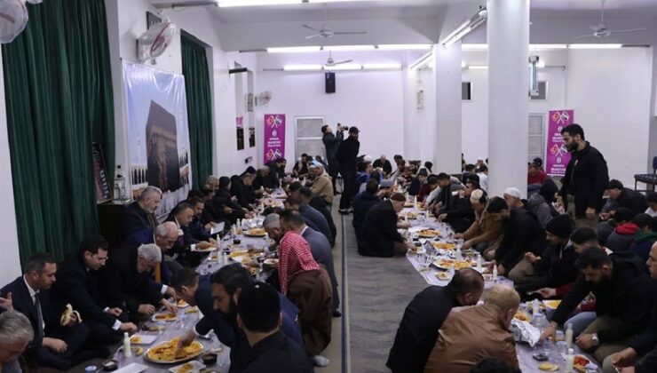 Isparta Belediyesi’nden Şam’da Kardeşlik İftarı: Bin Kişi Aynı Sofrada Buluştu Isparta Belediyesi SAM 2