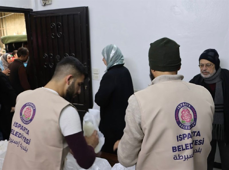 Isparta Belediyesi’nden Şam’da Kardeşlik İftarı: Bin Kişi Aynı Sofrada Buluştu Isparta Belediyesi SAM 3