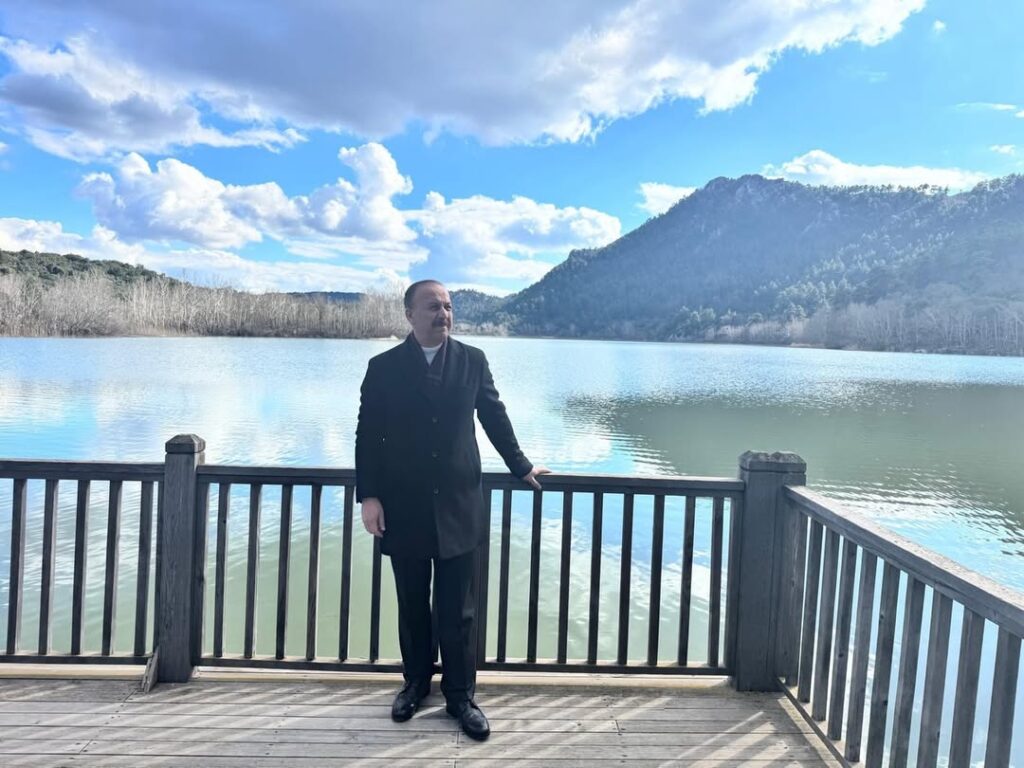 Kovada Gölü Eski Günlerine Dönüyor: Valimiz Abdullah Erin’den Ekosistem Vurgusu SaveClip.App 638299642 18529514437070620 6995865450029137910 n