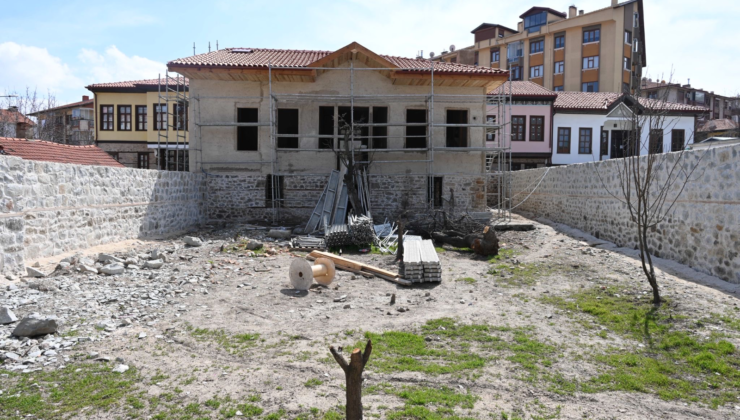 Isparta Damgacı Sokak Yenileniyor: Beyaz Ev Projesi Turizme Güç Katacak