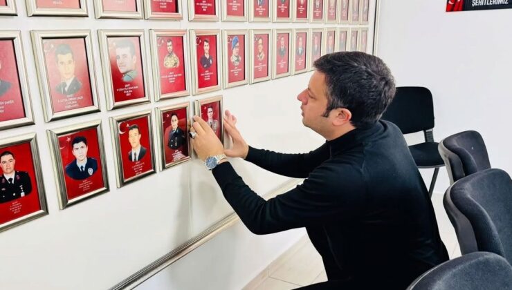 Isparta Şehidini Unutmuyor: Binbaşı Sinan Taştekin Şehit Köşesi’ndeki Yerini Aldı
